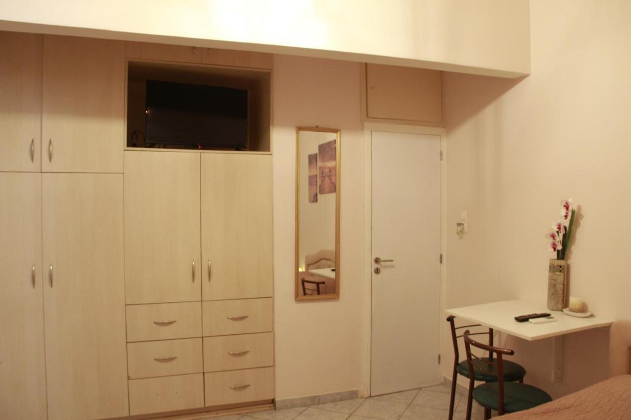 Eirina Apartment